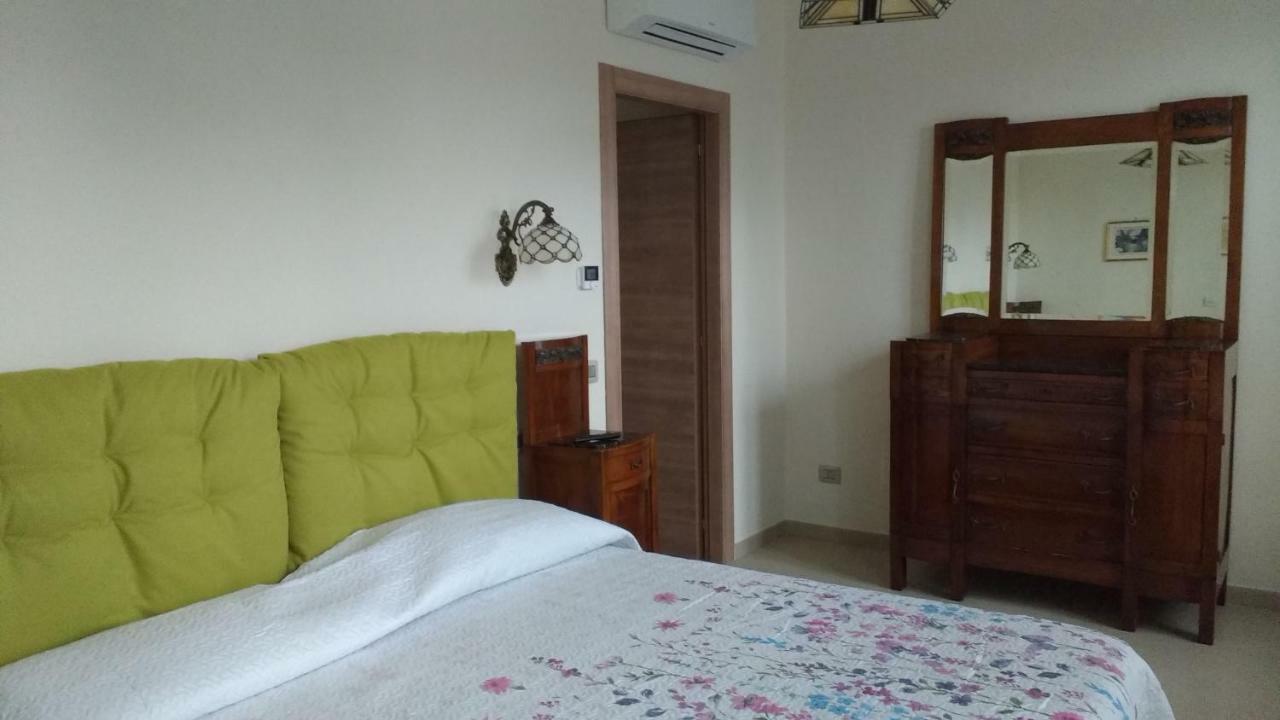 Agriturismo Cascina Poscallone 아비아테그라소 외부 사진